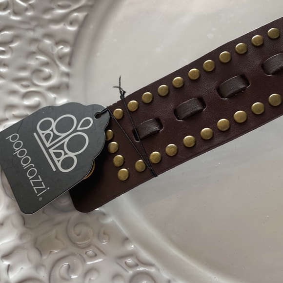 NWT paparazzi faux leather cuff bracelet - Picture 2 of 5